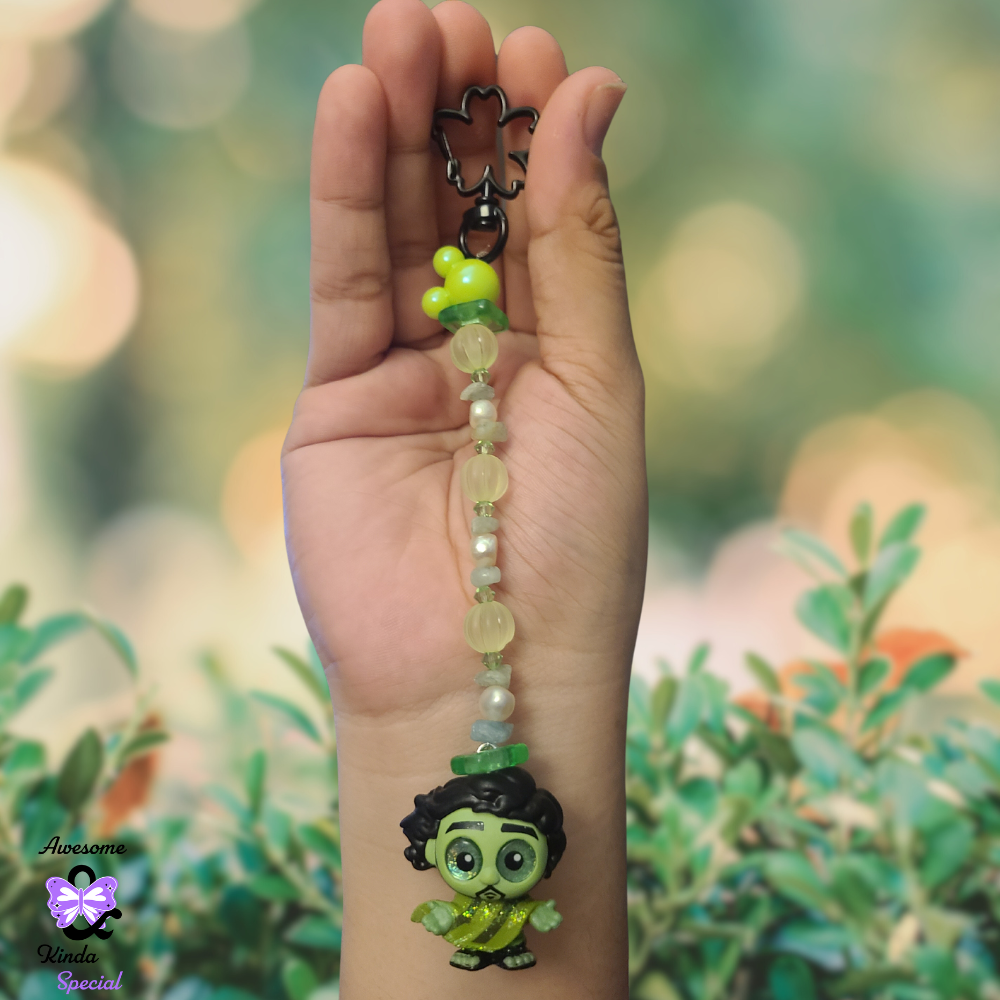 FAMILIA MADRIGAL | Keychain
